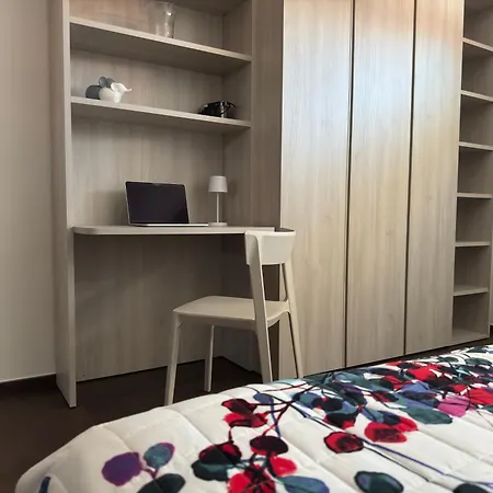 Nora Apartment *